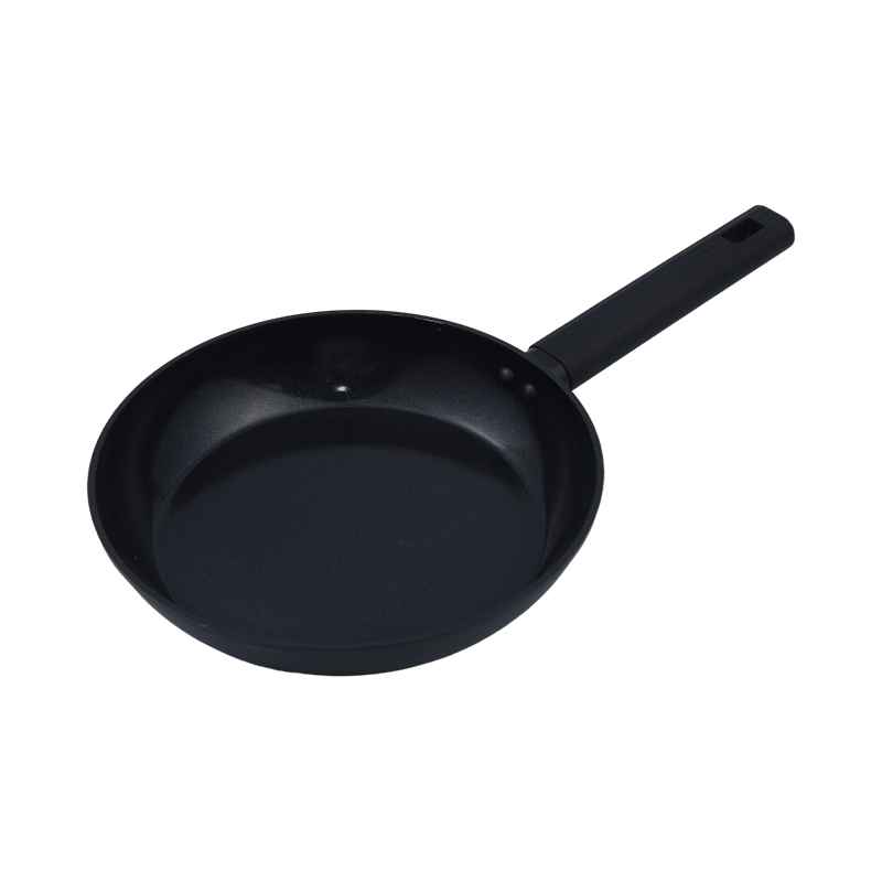 Kokekar i smidd aluminium med svart keramisk belegg
